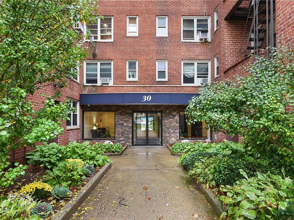 1st image of 30 N Broadway Avenue #6I