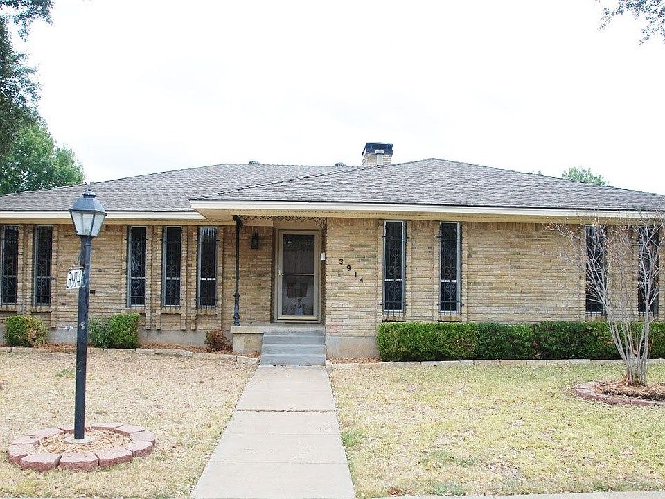 1st image of 3914 Roanoke Dr