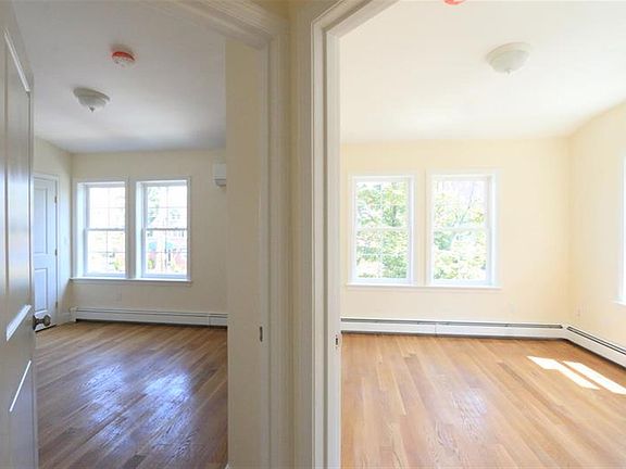 4th image of 230 Massachusetts Ave