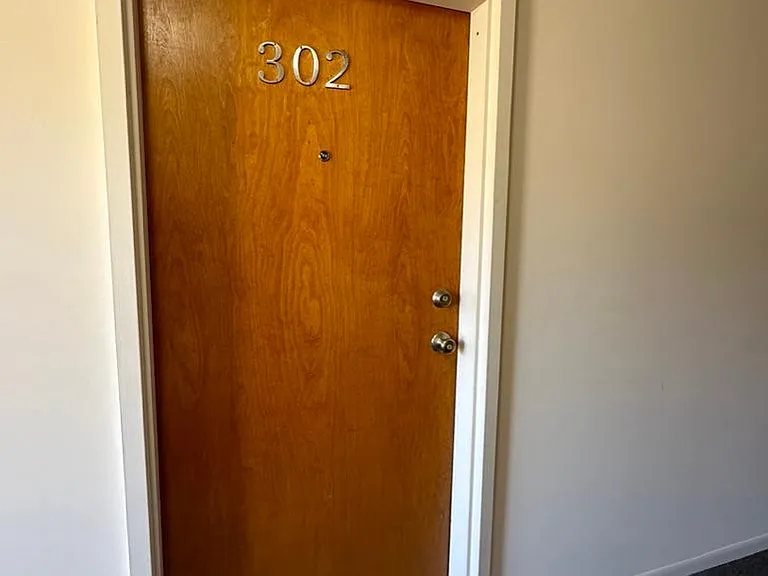 302 Federal Hill Rd — Photo 3