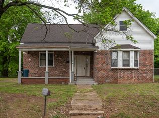 526 Campbell St, Florence, AL 35630