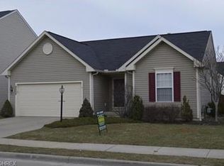 8558 Bentley Dr, Olmsted Township, OH 44138