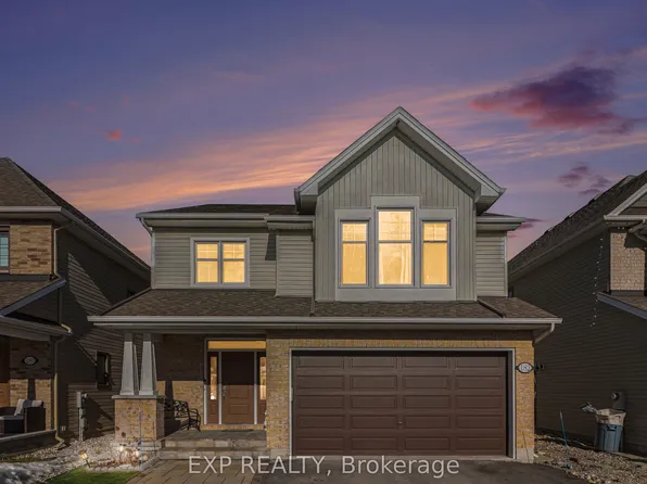 182 Helen Rapp Way, Ottawa, ON K1T 0P6
