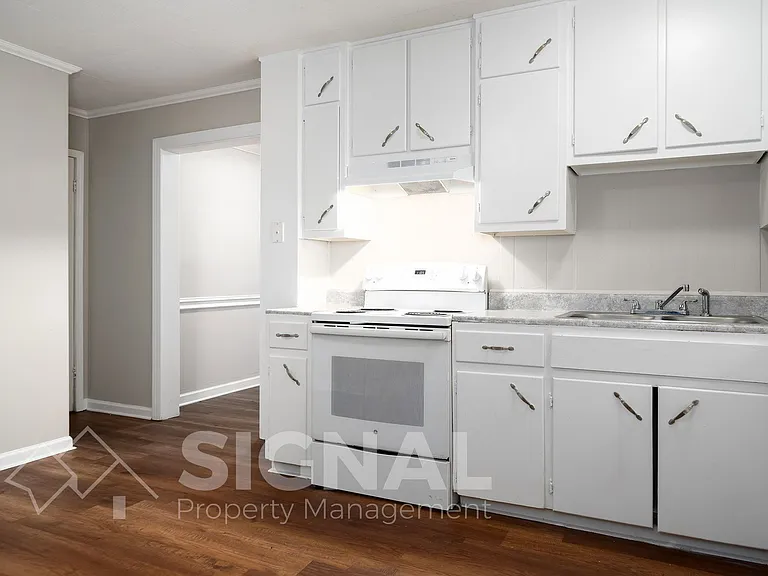 4221 50th Ave N — Photo 10