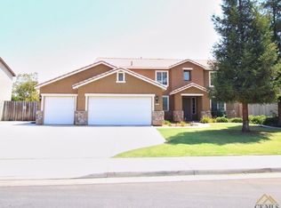 6802 Memory Ct, Bakersfield, CA 93312