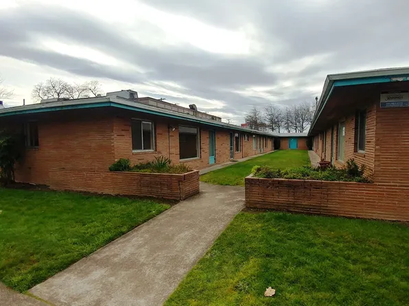 1570pe, 1570 Pearl St APT 8, Eugene, OR 97401