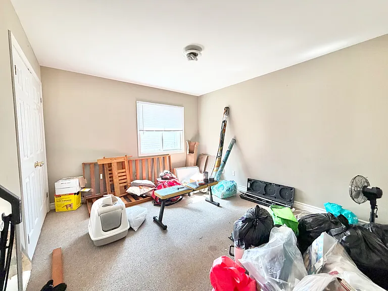 25 Saunby St — Photo 8