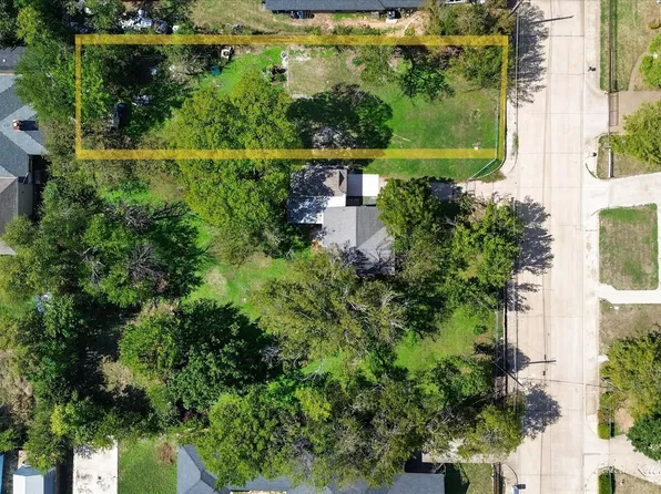 906 King Ave, Irving, TX 75060