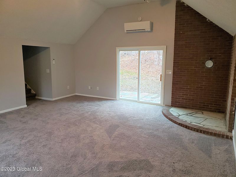 2nd image of 54 Campbell Avenue