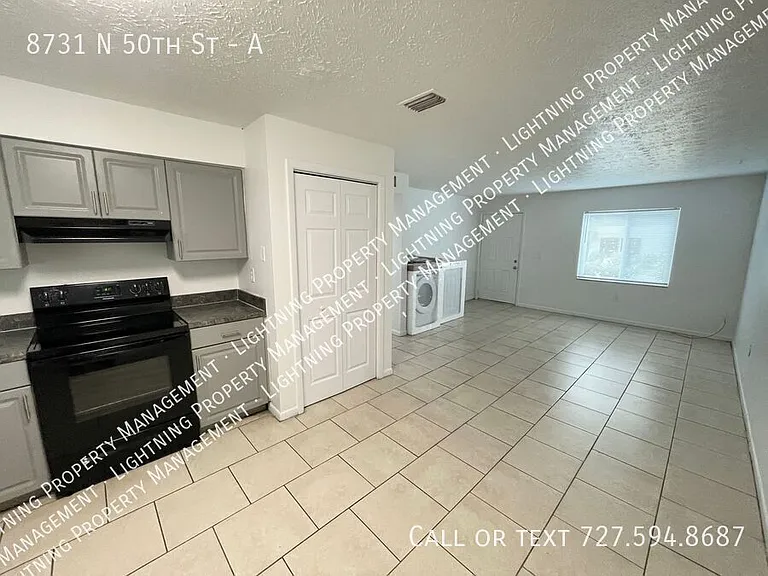The Village Townhomes — Photo 10
