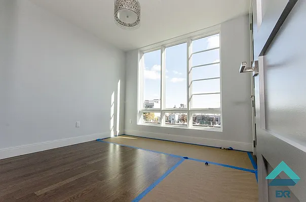 Rented by EXR | media 13