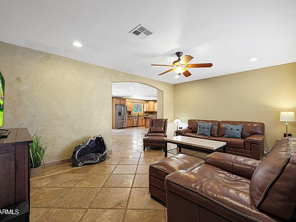 5th image of 8525 E CLARENDON Avenue