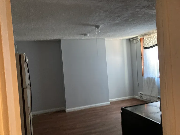 130 Lander St — Photo 14