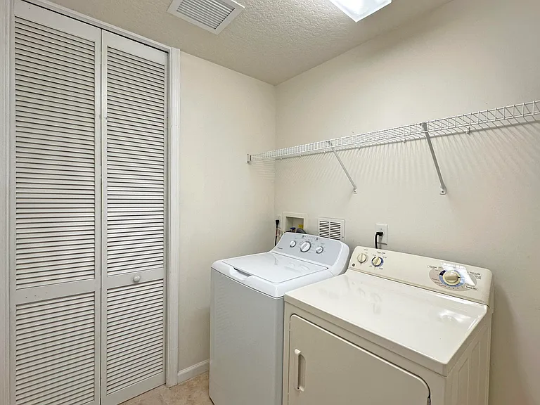 11329 SW Birch Tree Cir — Photo 32