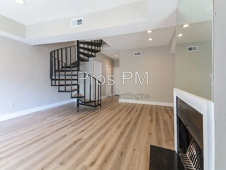 14140 Haymeadow Dr #111 — Photo 2