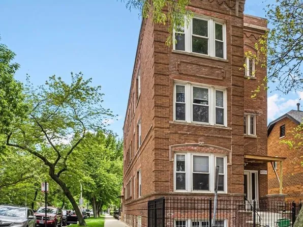 1250 N Rockwell St APT 3, Chicago, IL 60622