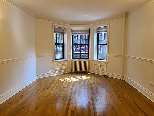 Rented by Ideal Properties Group | media 19