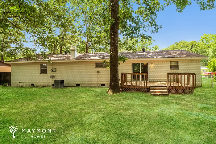 22 Single Oaks Dr — Photo 14