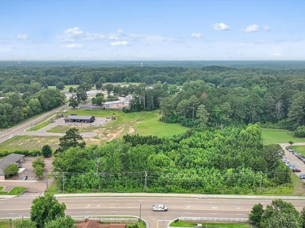 1 Pinehaven Pl, Clinton, MS 39056