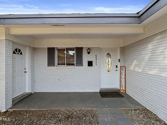 4th image of 3311 Diamond Dr
