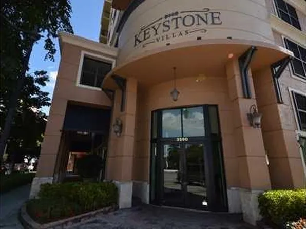 3590 Coral Way #776f18ccb, Miami, FL 33145