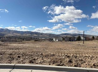 18 Falcon Ridge Dr, Pocatello, ID 83201