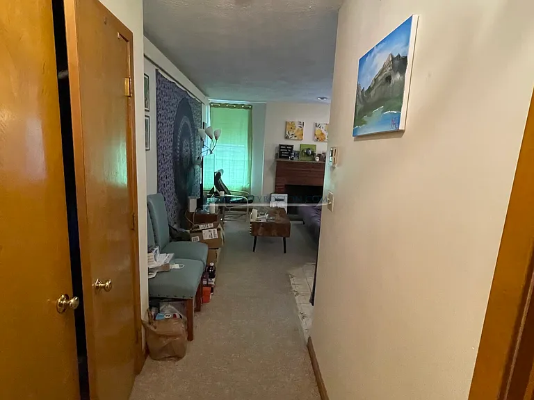 344 Market St #6 — Photo 8