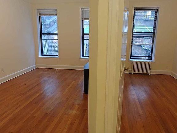 2nd image of 425 W Broadway APT 2b