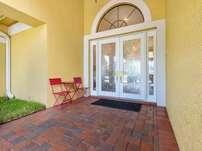 30324 Laurelwood Ln — Photo 5