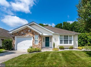27 Brandon Ln, Sewell, NJ 08080
