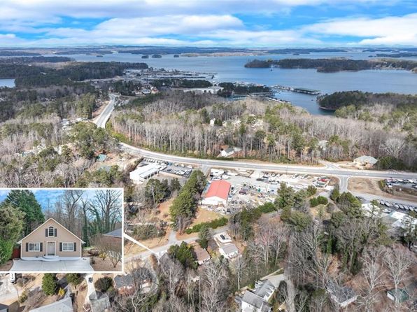 2843 Merritt Dr, Buford, GA 30518