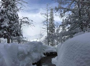 400 Squaw Creek Rd #825, Olympic Valley, CA 96146