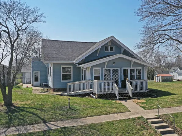 306 6th Ave, Prescott, IA 50859