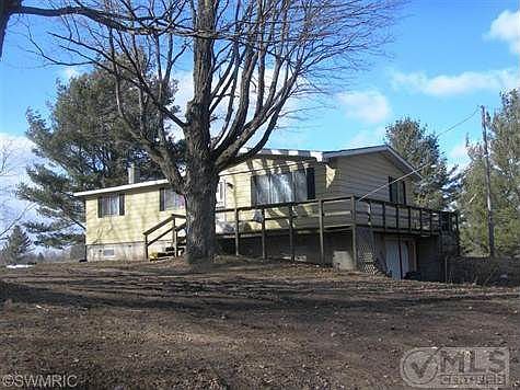 2nd image of 17772 Nine Mile Rd