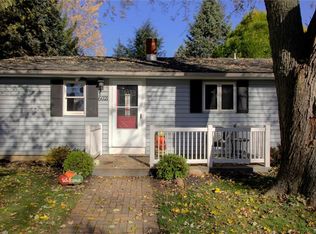 6021 Crittenden Rd, Akron, NY 14001