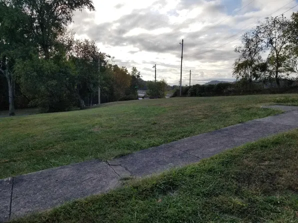 122 Kelly St, Clarksburg, WV 26301