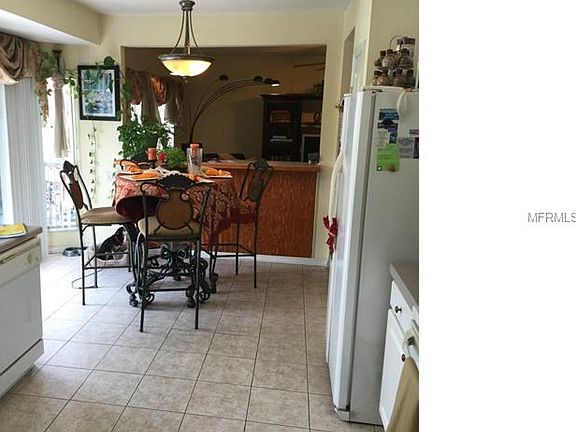 2nd image of 2742 Herons Landing Dr