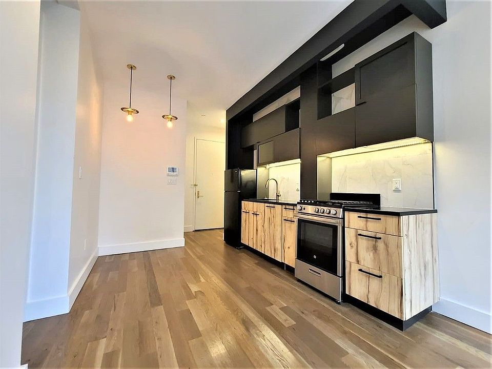 1st image of 1050 Dean St #2F