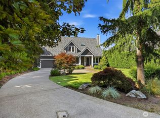2714 Parkway Dr W, University Place, WA 98466