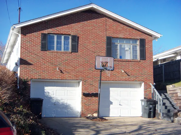 536 &1/2 Hillman Rd, Akron, OH 44312