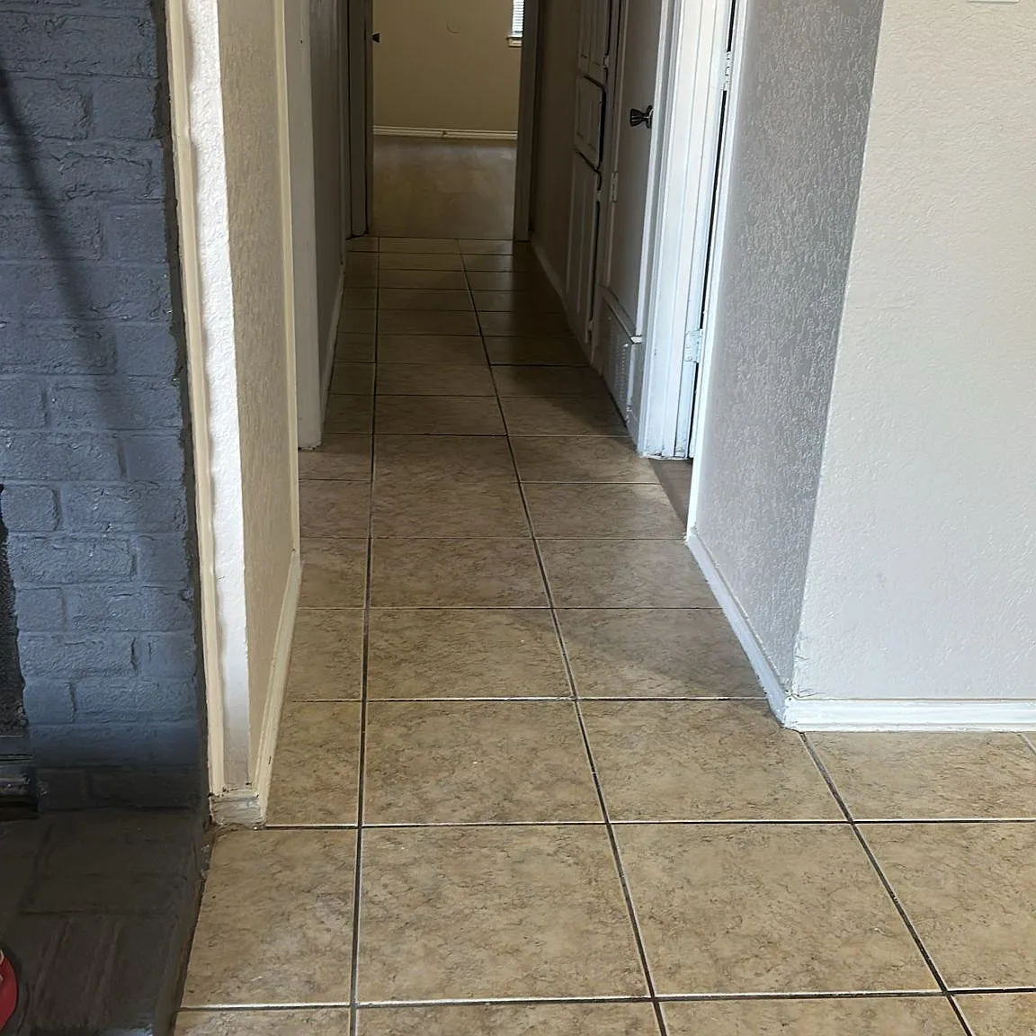 3 bed, 1250 sqft, $1,400 — Photo 4