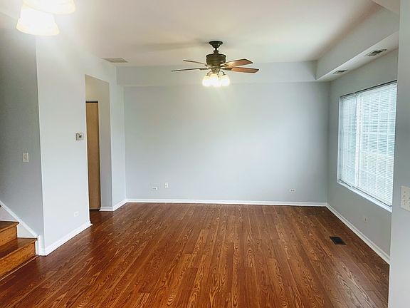 4th image of 115 Creston Cir #115