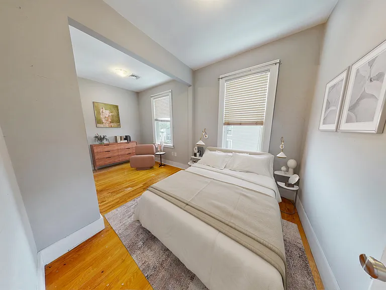 32 Ward St #2 — Photo 5