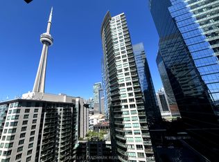 19 Grand Trunk Cres #1706, Toronto, ON M5J3A3