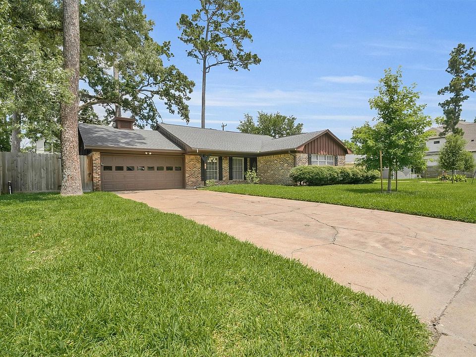 1st image of 442 Mignon Ln