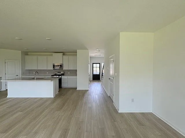 788 Papaya Dr — Photo 9