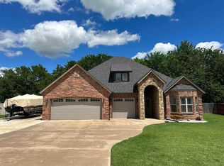 125 NE Blackberry Rd, Elgin, OK 73538