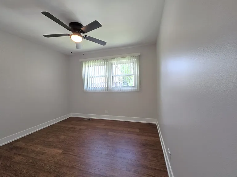 1002 E Callero Cir #2 — Photo 2