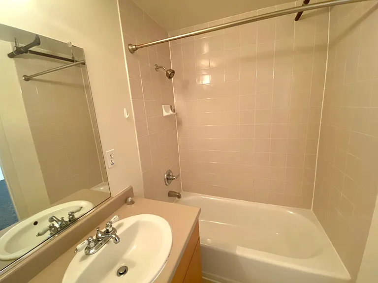 825 Minnesota St #5 — Photo 12