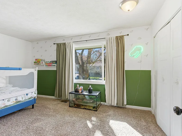 5107 S Madelia St — Photo 20